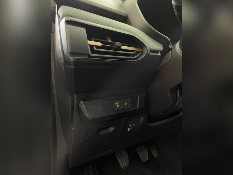 Dacia Sandero Stepway Extreme foto 7