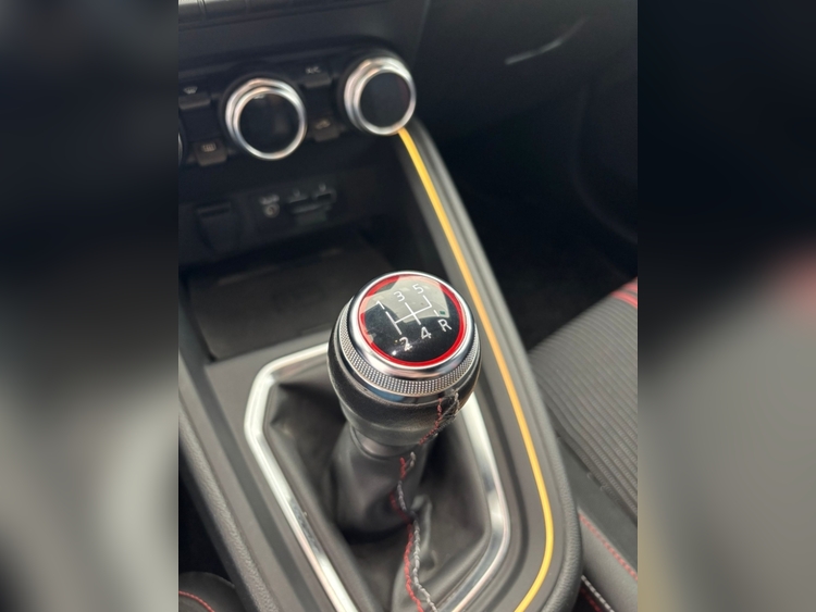 Renault Clio R.S. Line foto 13